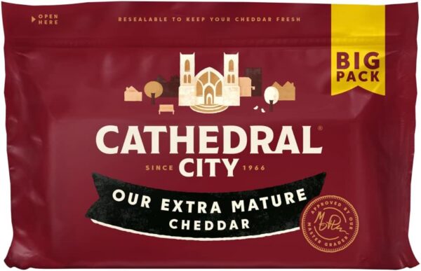 Cathedral City Extra Mature Cheddar Cheese 550 g - Image 2